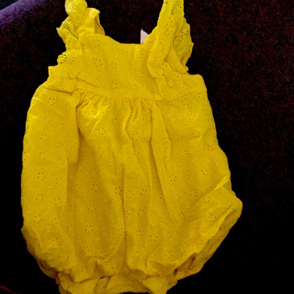Baby gap romper